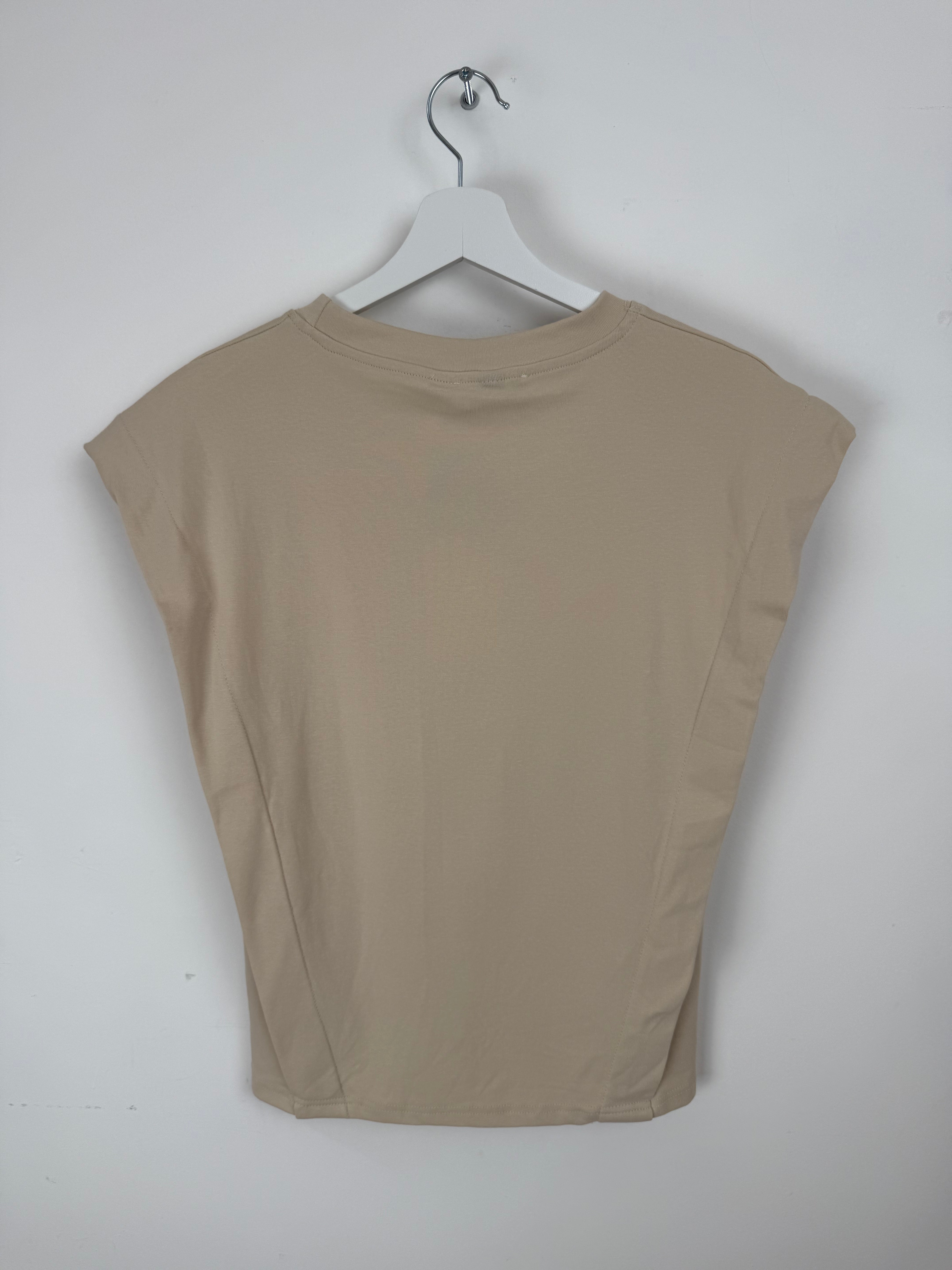 T-shirt "Rose Patch" – Dettaglio Ricamato