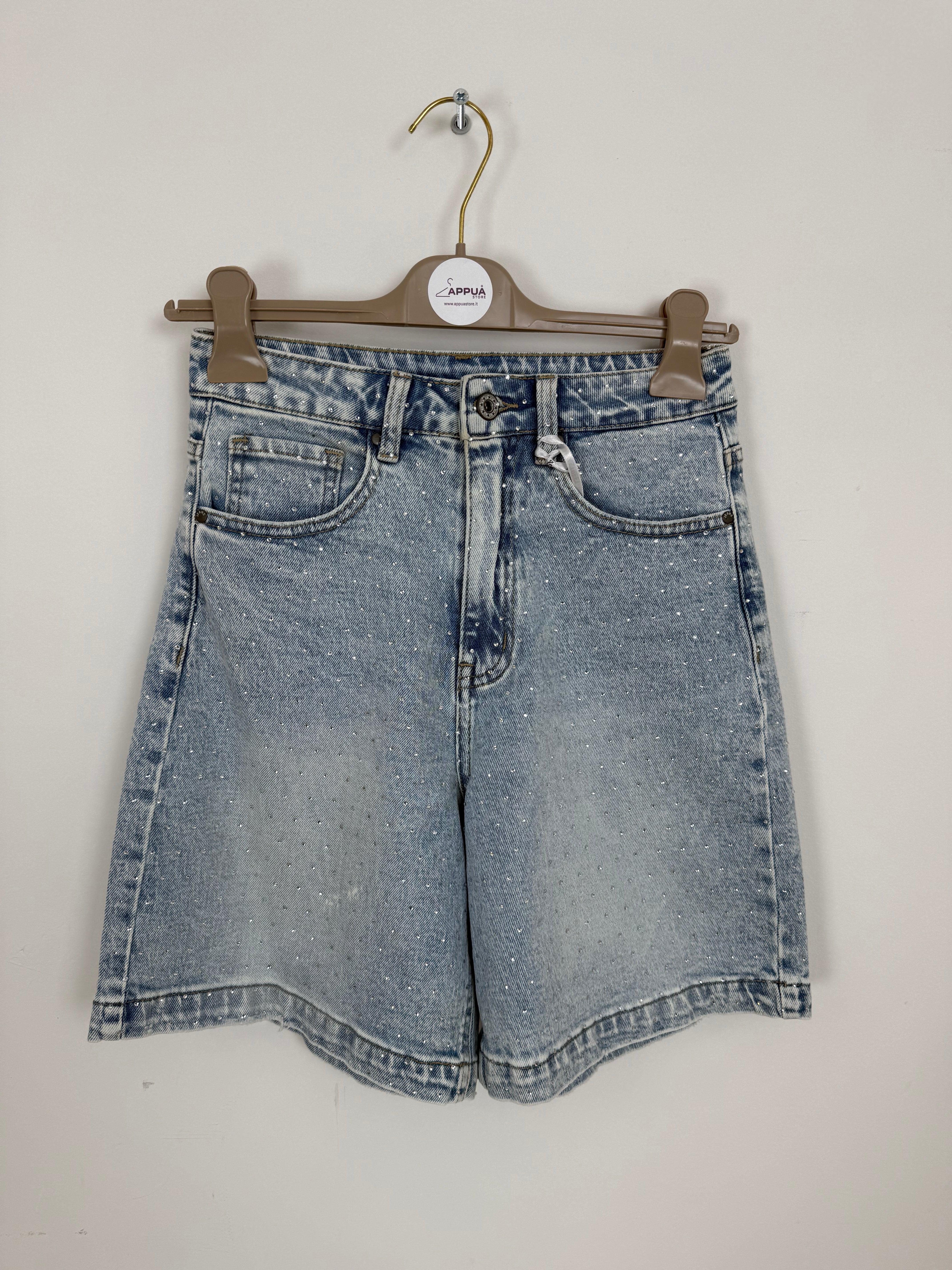 SHORTS DI JEANS CON STRASS
