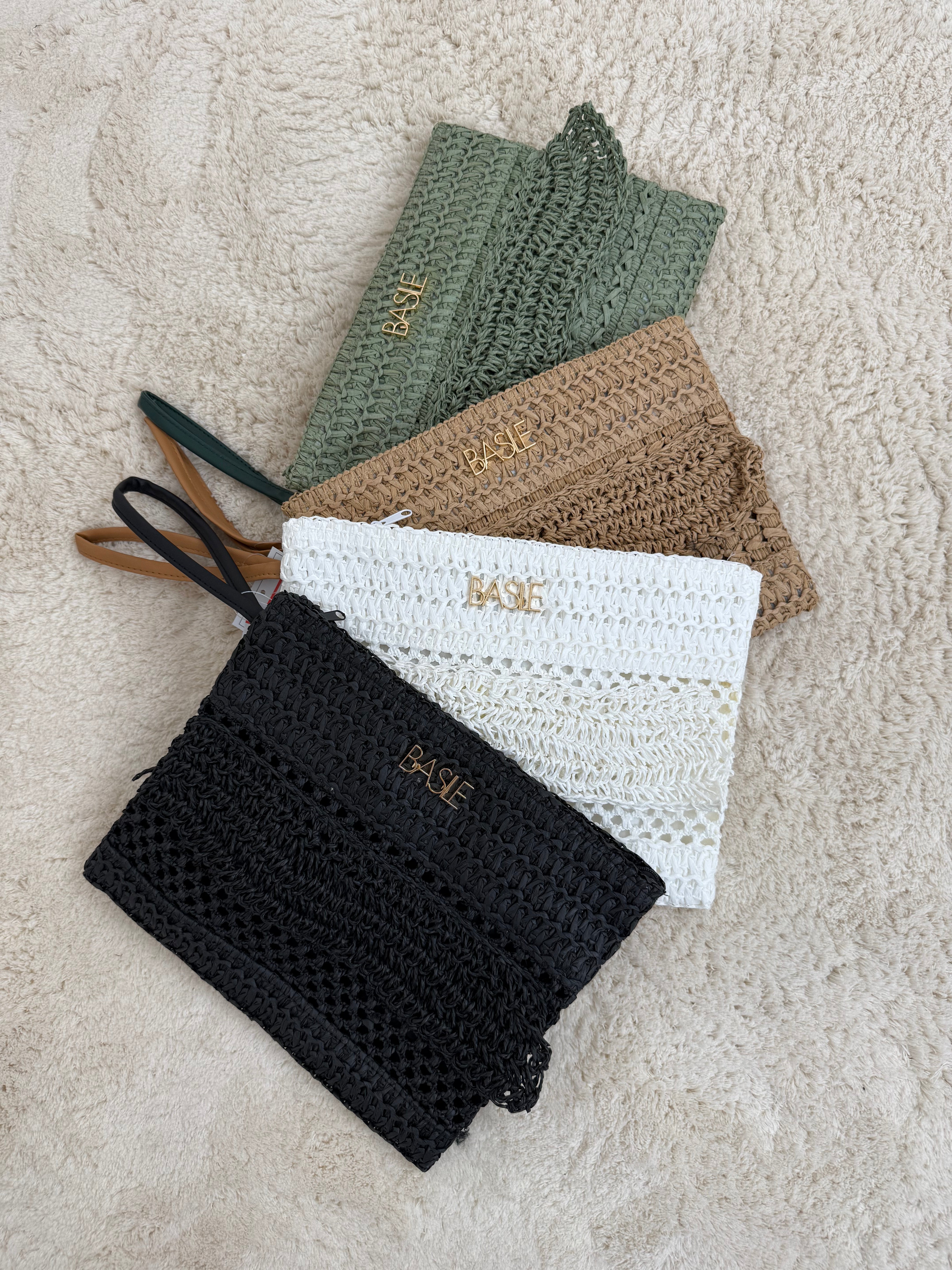 Pochette in Rafia Naturale con Scritta in Metallo