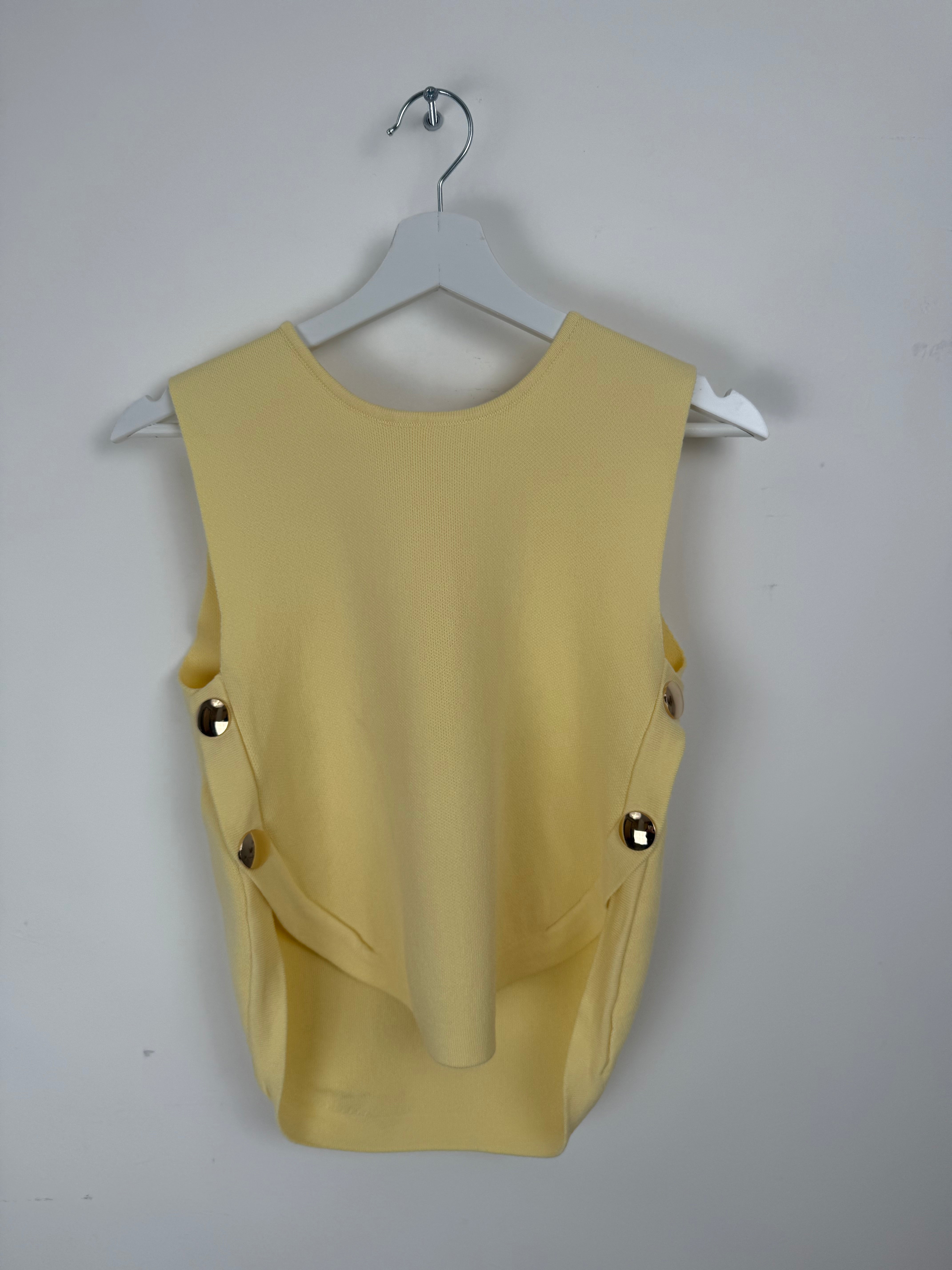 Gilet con Bottoni