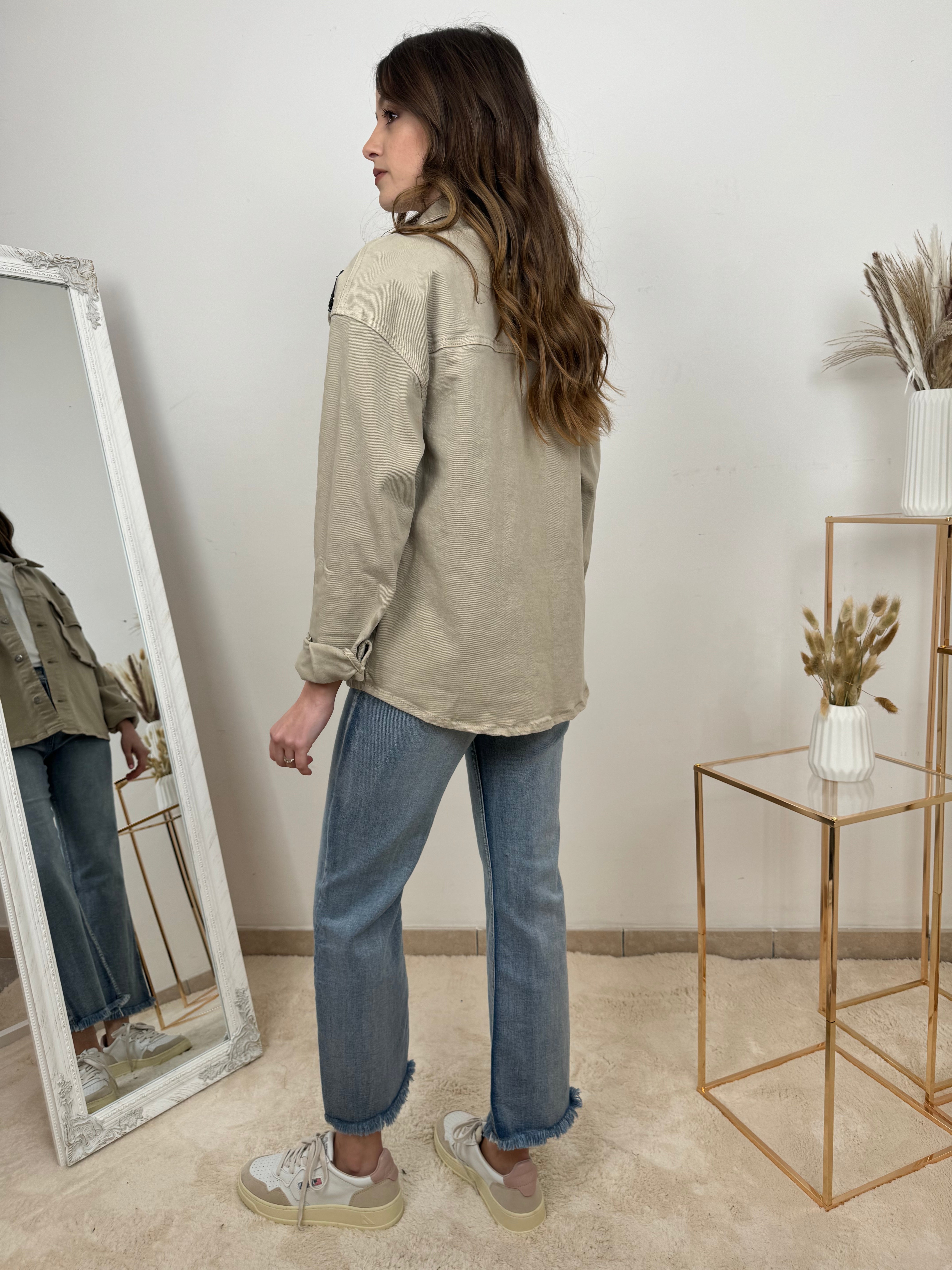 Camicia Oversize con Stelle Ricamate